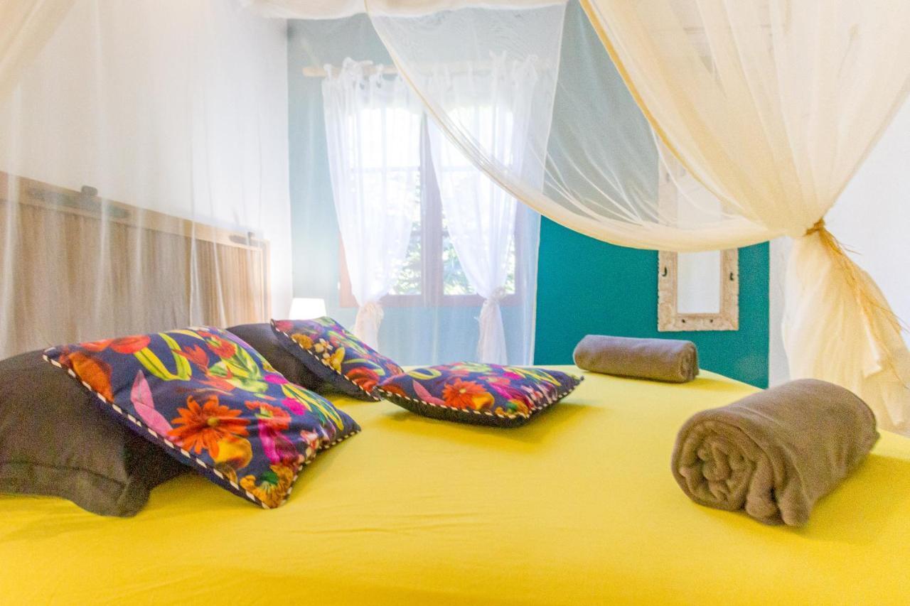 Gites Atemoya. Petit Bas Vent Fort Royal. Deshaies Ngoại thất bức ảnh